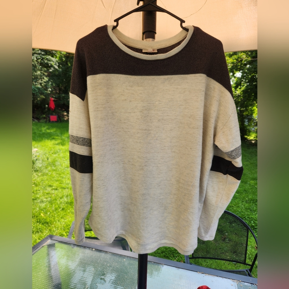 SO Men's Sweater - Black and Gray